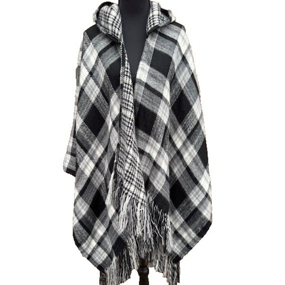 Wrap One Size Fits All Hooded Plaid